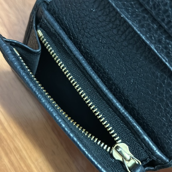 Authentic Gucci Leather Card Holder Snap Wallet - Picture 12 of 16